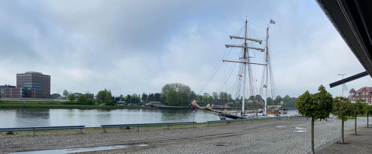 Atelier Achtung Ausblick! Apartment Rendsburg Bagian luar foto